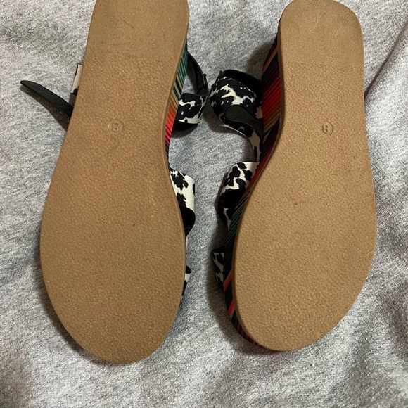 Cow & Serape wedges from Crazy Train - Picture 4 of 5